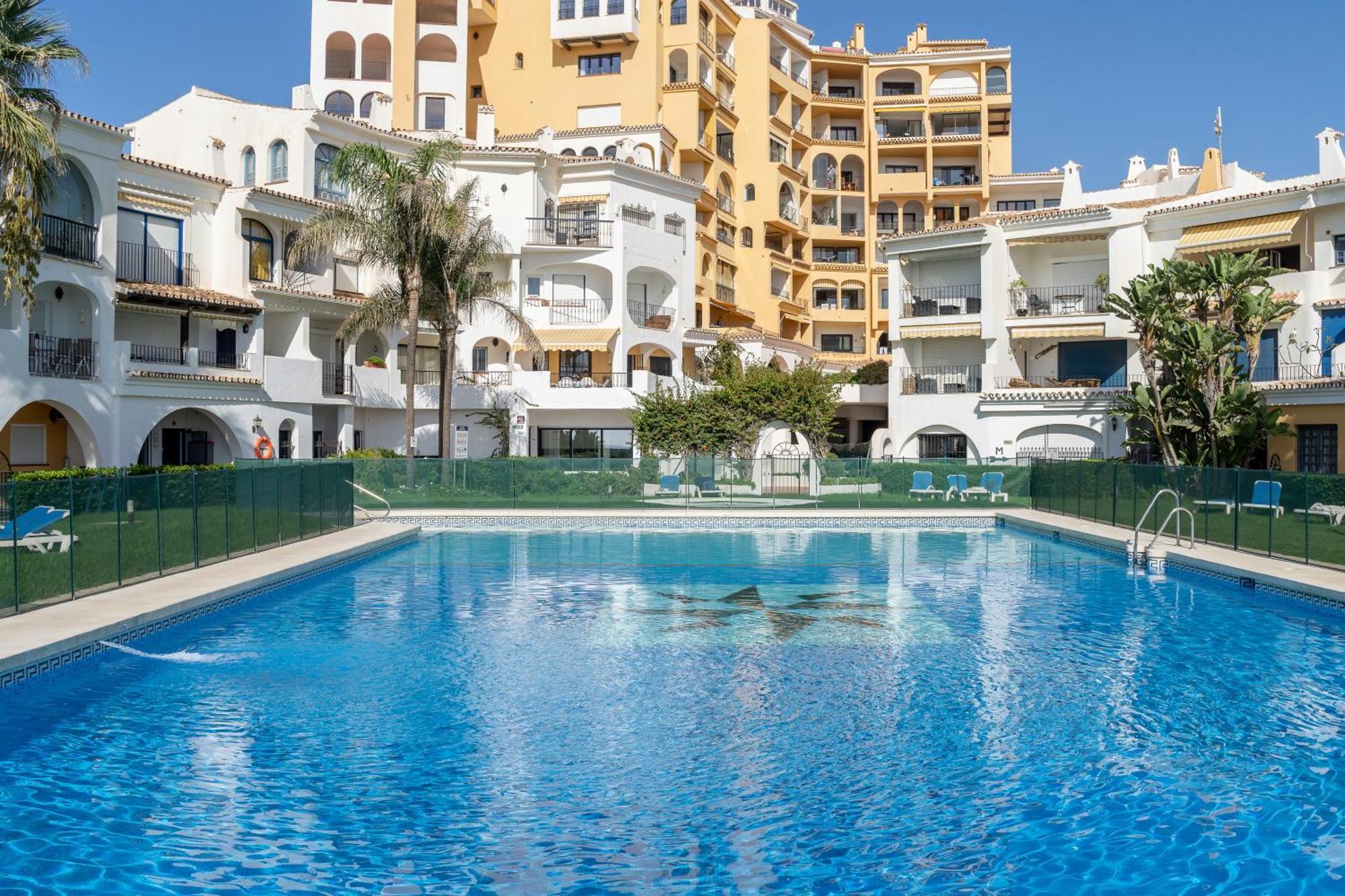 Appartement Beachfront Puerto Cabopino